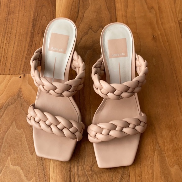 Dolce Vita Paily Heels In Cream Stella 